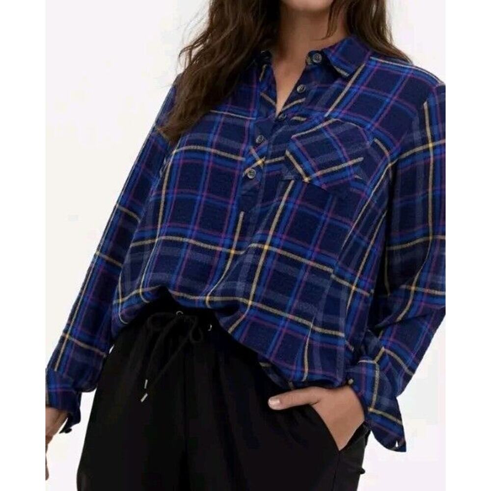 NEW NWT Torrid Blue Party Plaid Long Sleeve Crinkle Gauze Blouse Plus 4 4X 26